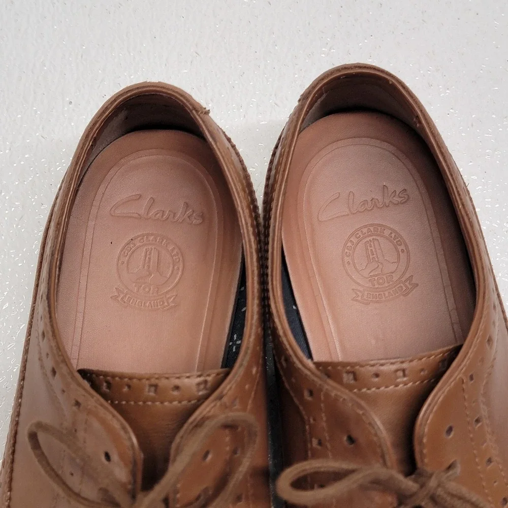 Clarks Mens Calderon Limit Sneaker Oxford Size 8.5 M Tan Leather Wingtip Shoe